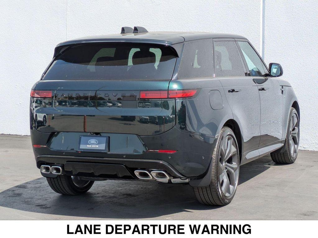 new 2025 Land Rover Range Rover Sport car