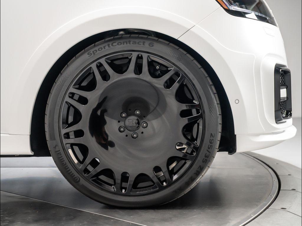 used 2025 Land Rover Range Rover car, priced at $499,999