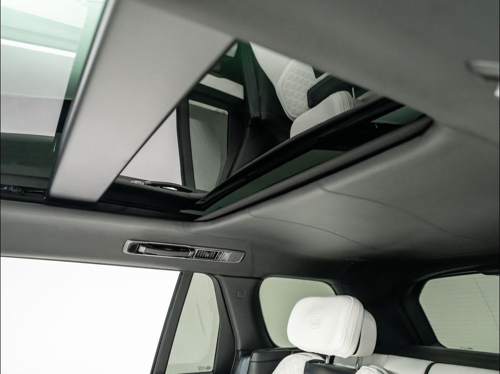 used 2025 Land Rover Range Rover car, priced at $499,999