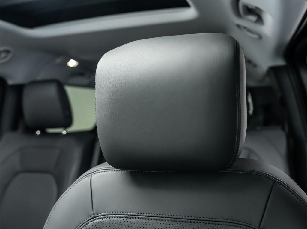 new 2025 Land Rover Defender car