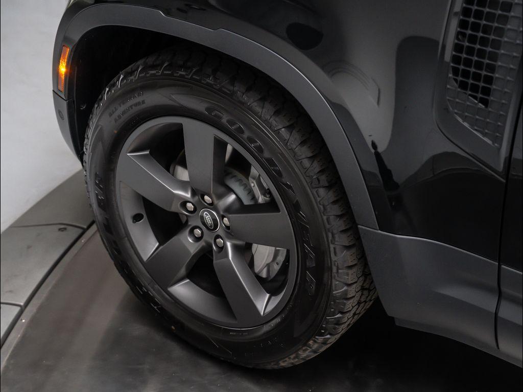 new 2025 Land Rover Defender car