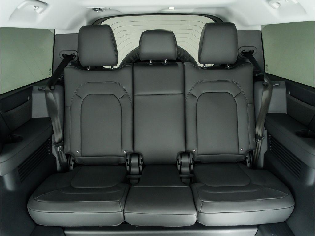 new 2025 Land Rover Defender car