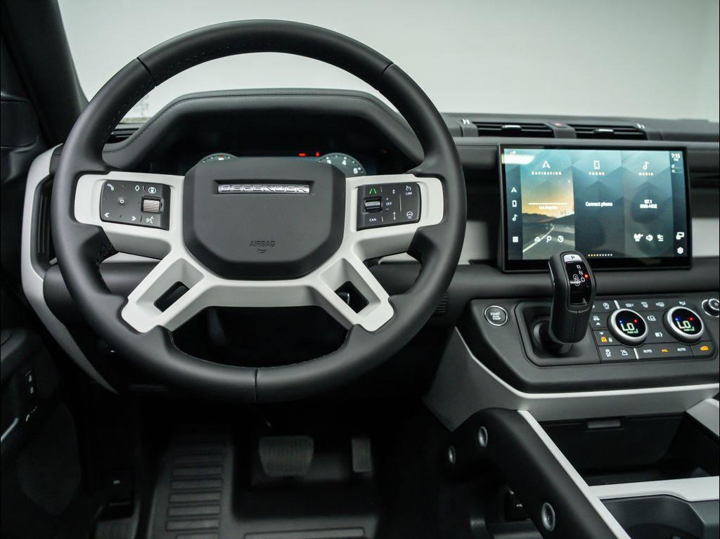 new 2025 Land Rover Defender car