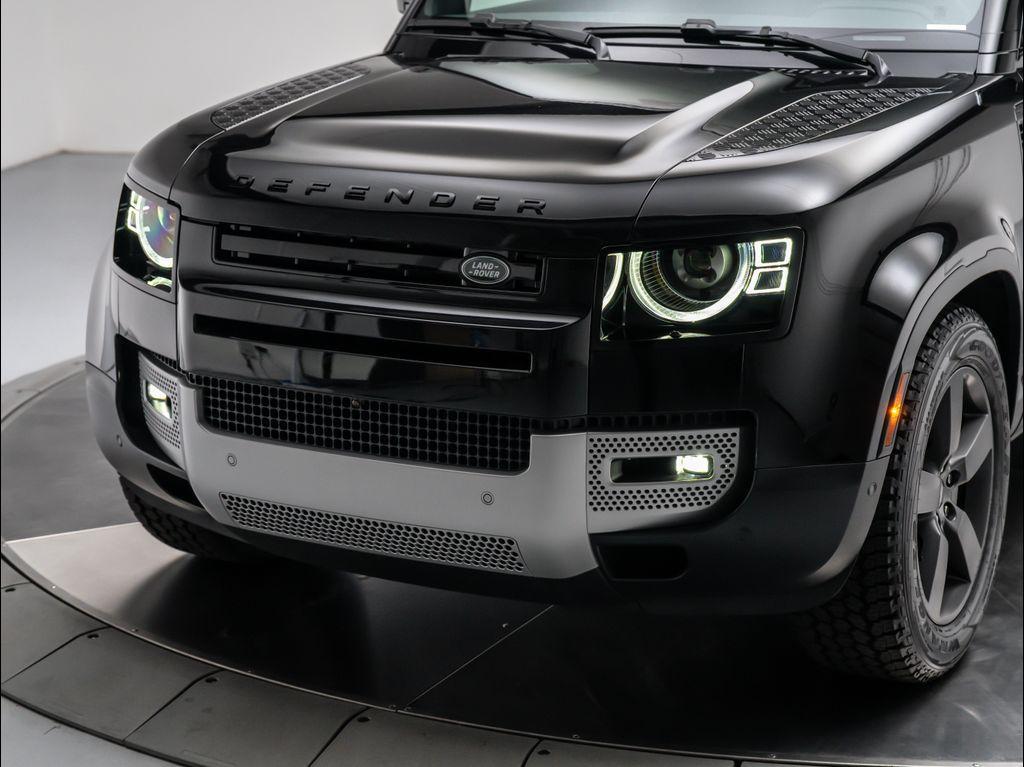 new 2025 Land Rover Defender car