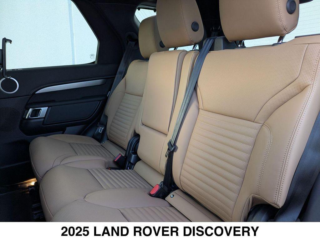 new 2025 Land Rover Discovery car, priced at $80,525