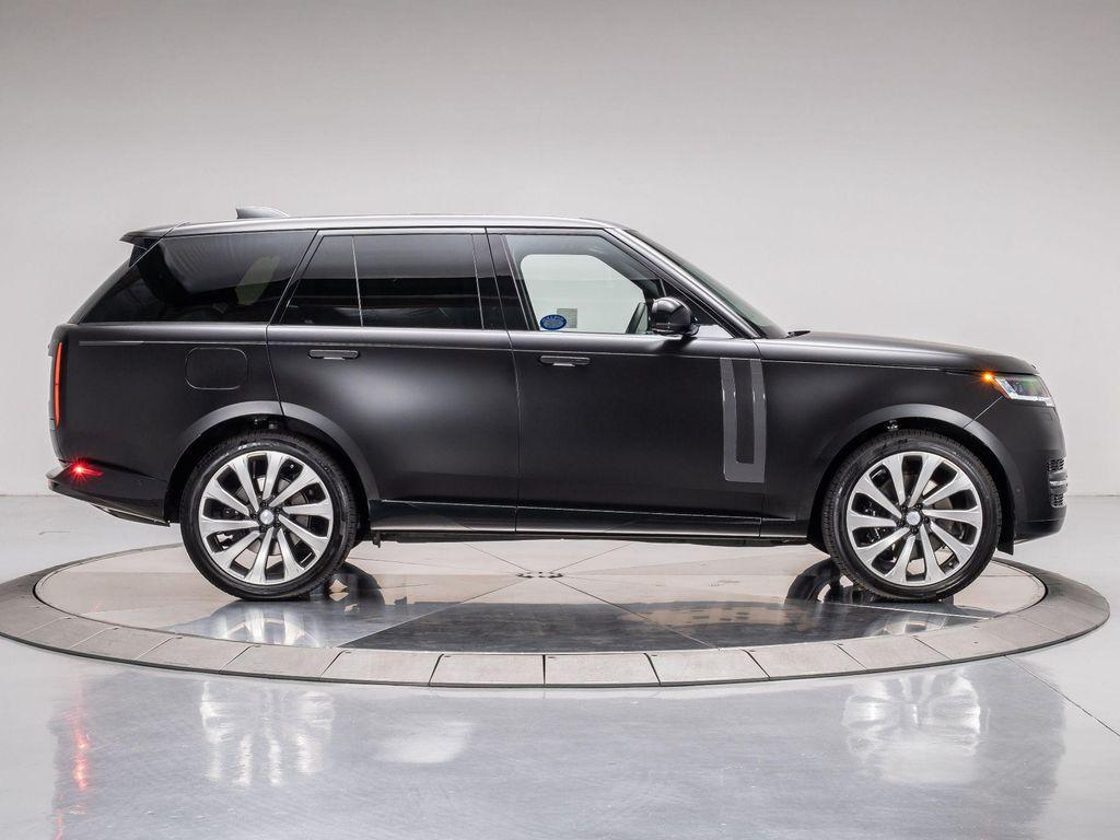 new 2025 Land Rover Range Rover car
