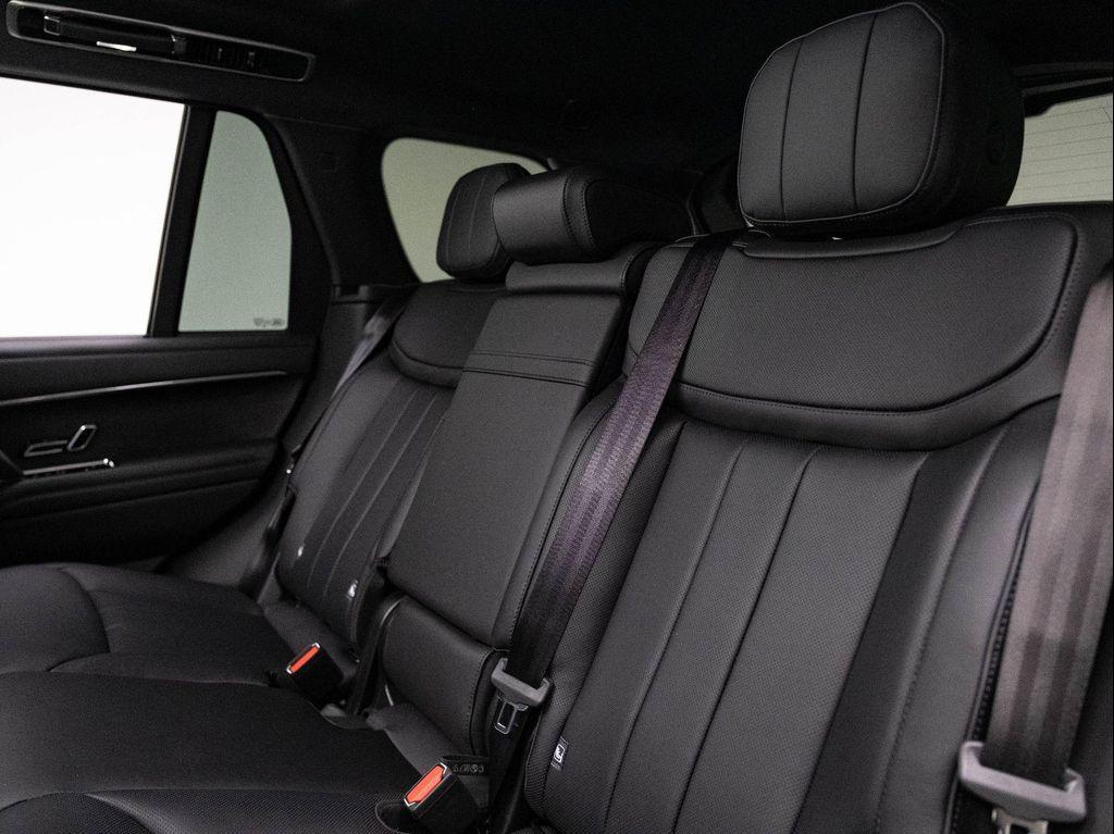 new 2025 Land Rover Range Rover car