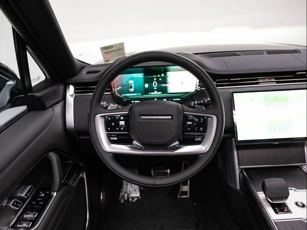 new 2025 Land Rover Range Rover car
