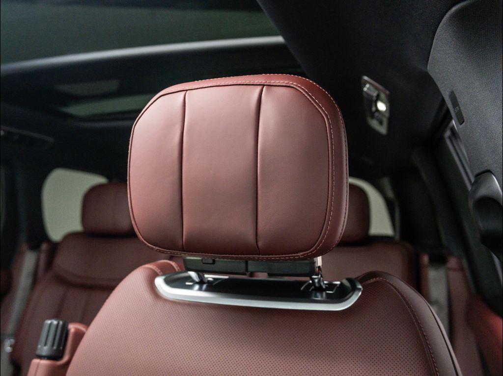 new 2025 Land Rover Range Rover car