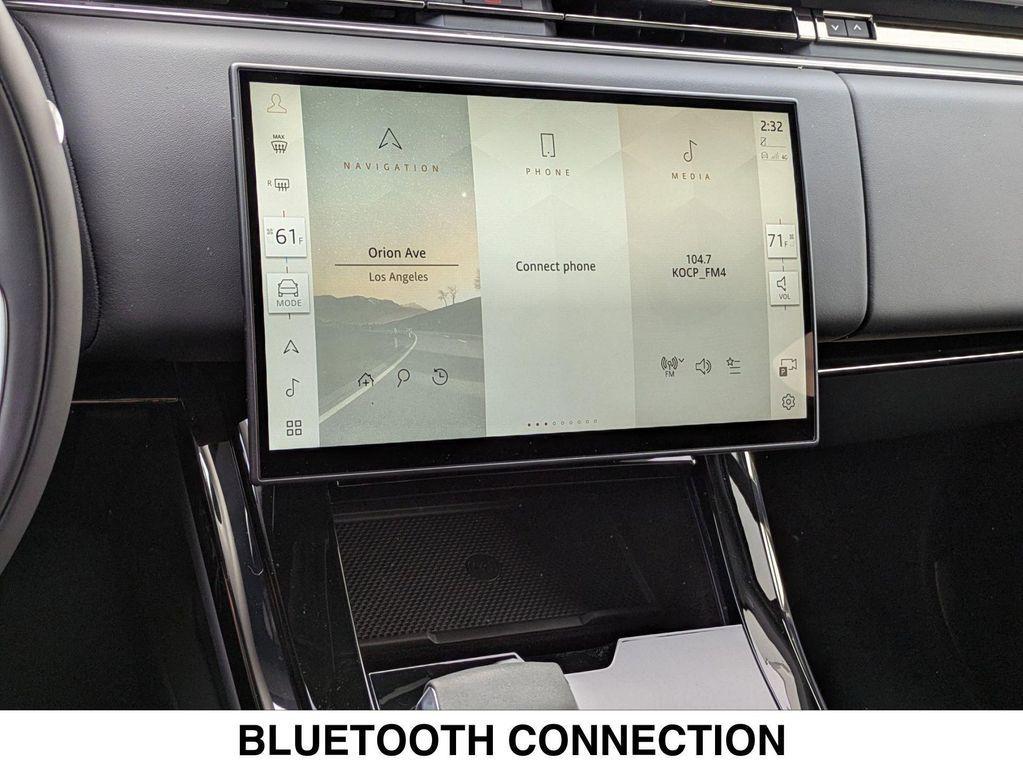 new 2025 Land Rover Range Rover Sport car