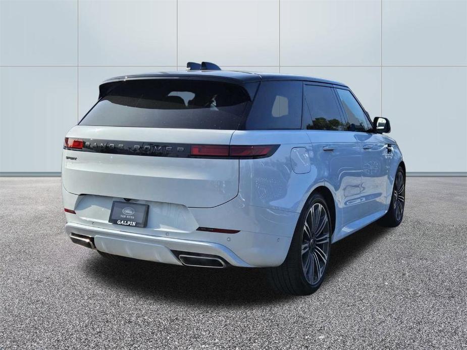 new 2024 Land Rover Range Rover Sport car