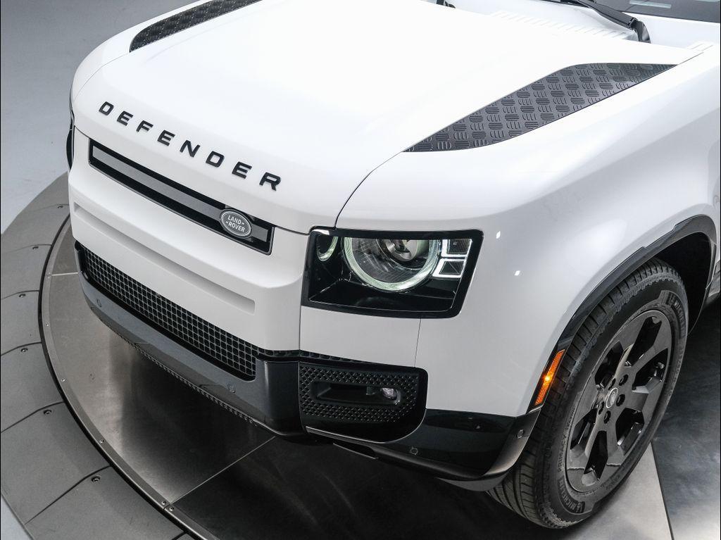 new 2025 Land Rover Defender car