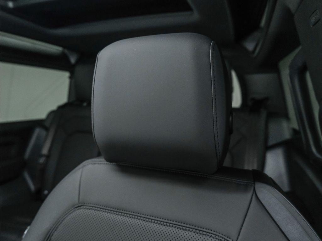 new 2025 Land Rover Defender car