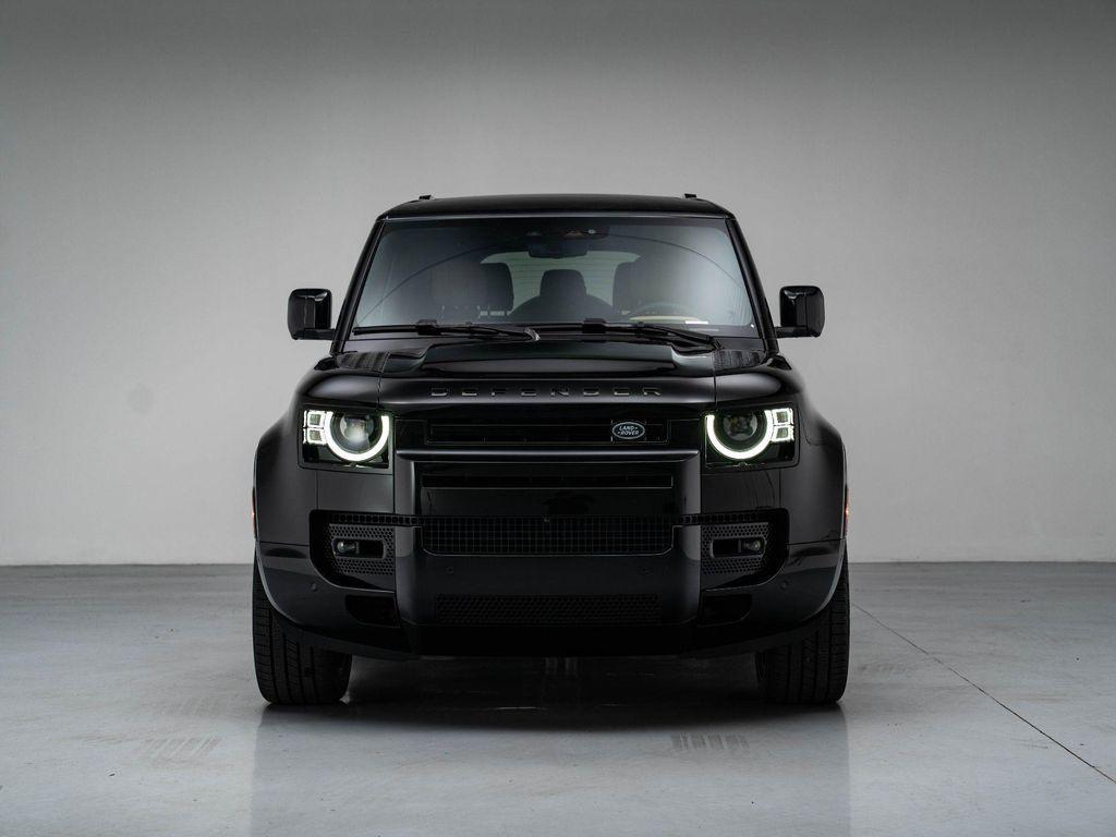 new 2025 Land Rover Defender car