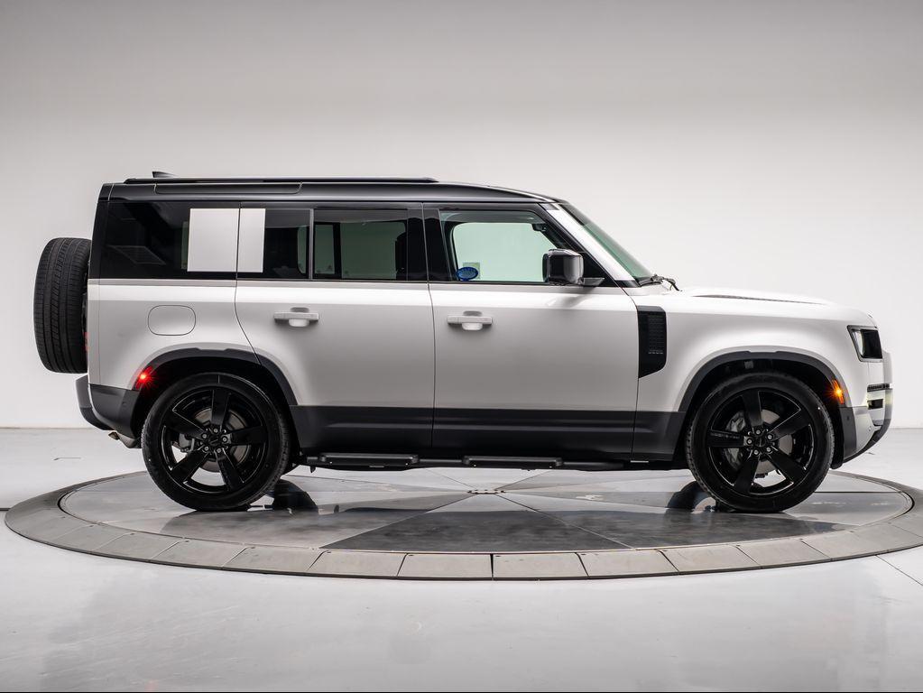 new 2026 Land Rover Defender car