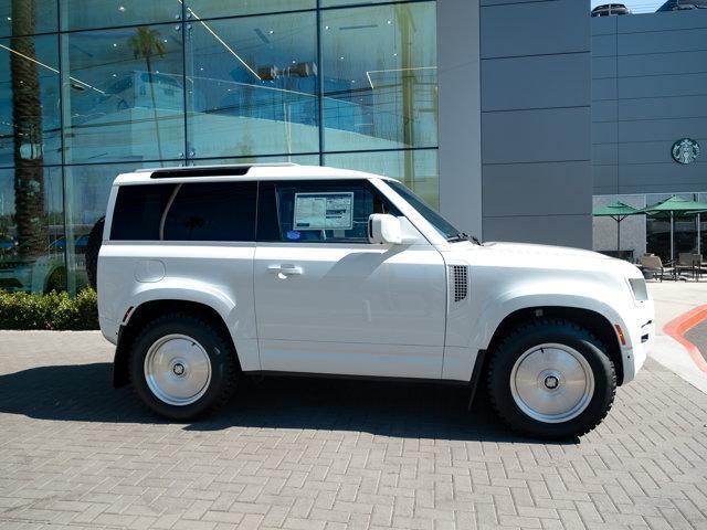 new 2022 Land Rover Defender car