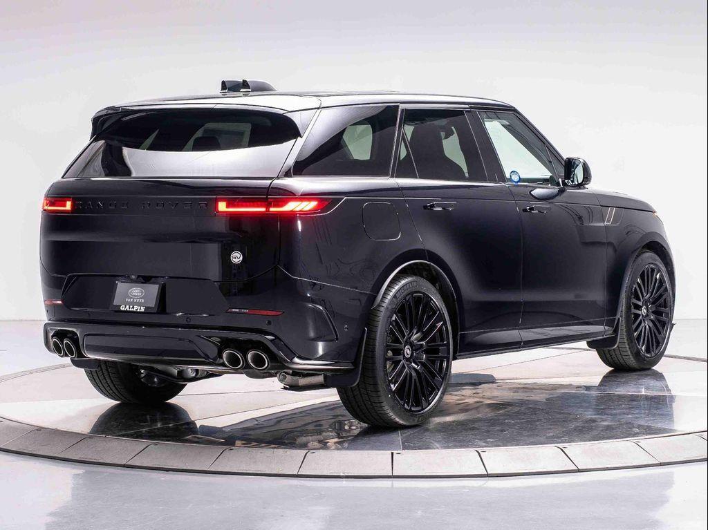 new 2025 Land Rover Range Rover Sport car