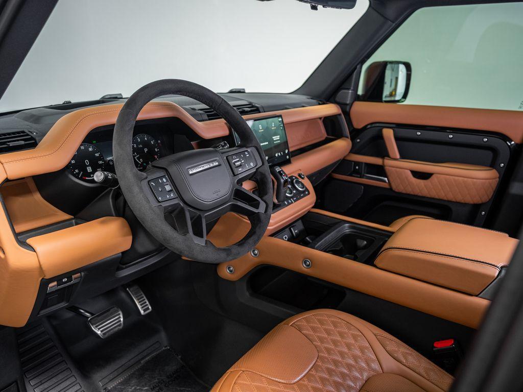 new 2024 Land Rover Defender car