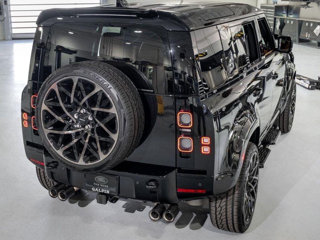 new 2024 Land Rover Defender car