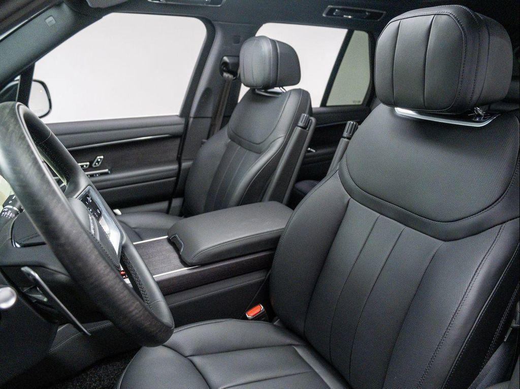 new 2025 Land Rover Range Rover car