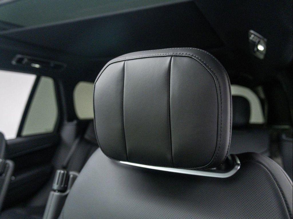new 2025 Land Rover Range Rover car