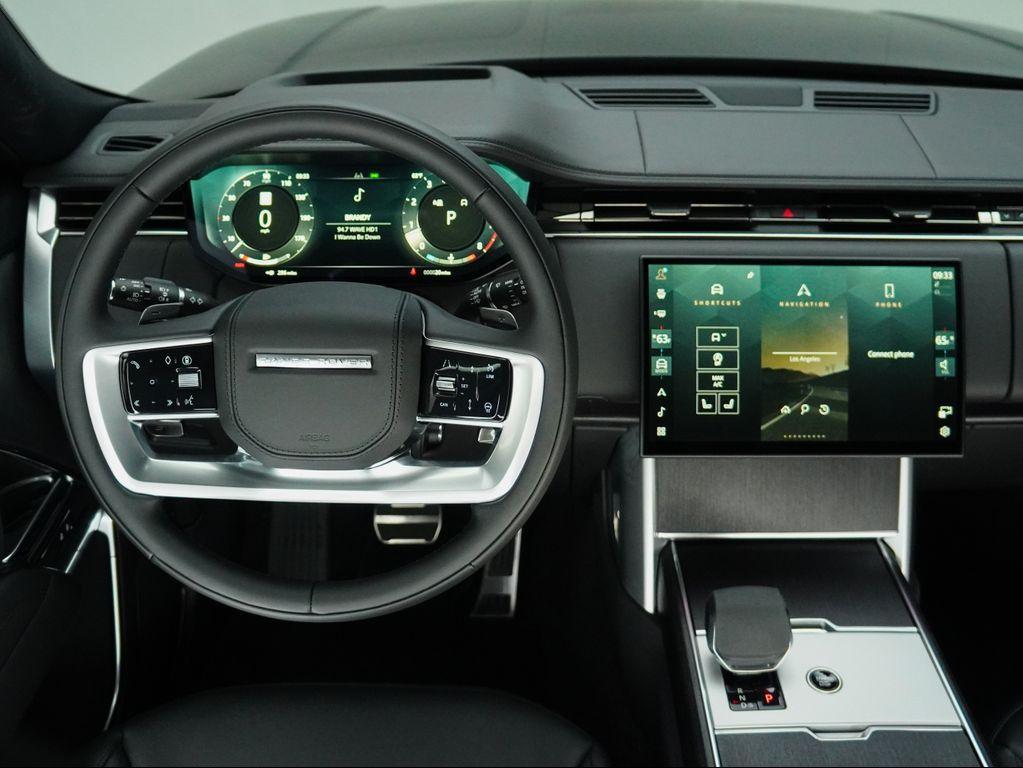 new 2025 Land Rover Range Rover car