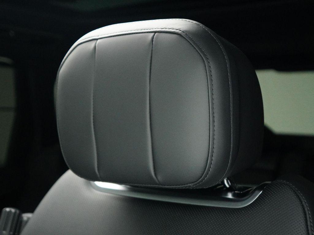 new 2025 Land Rover Range Rover car