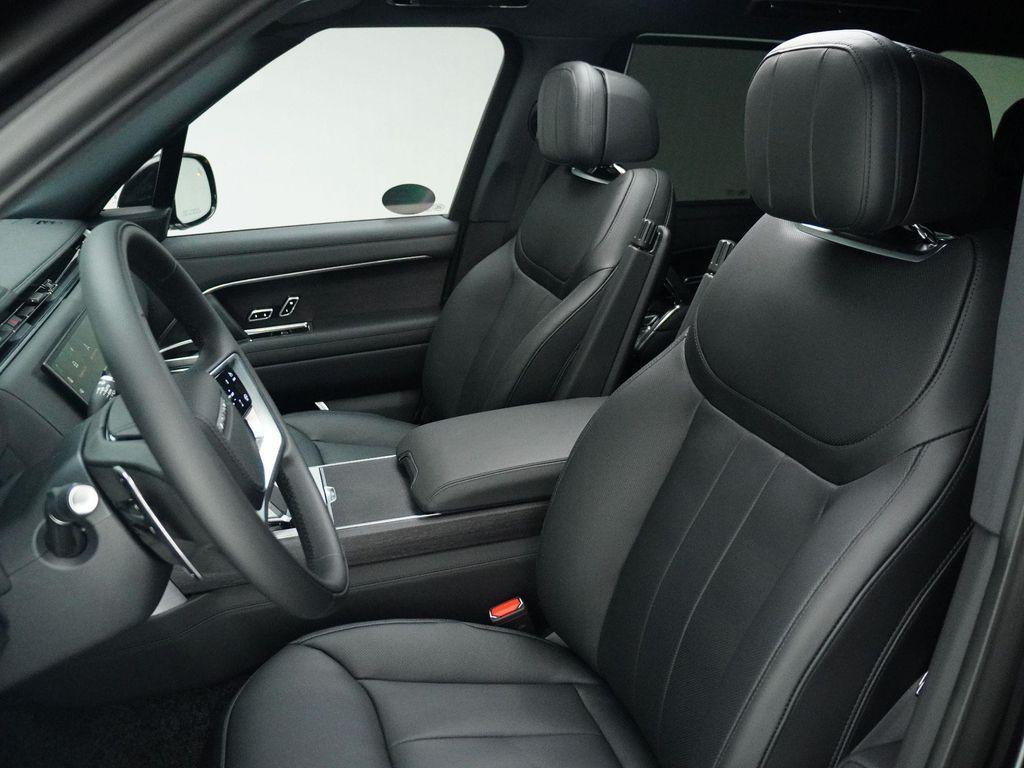 new 2025 Land Rover Range Rover car