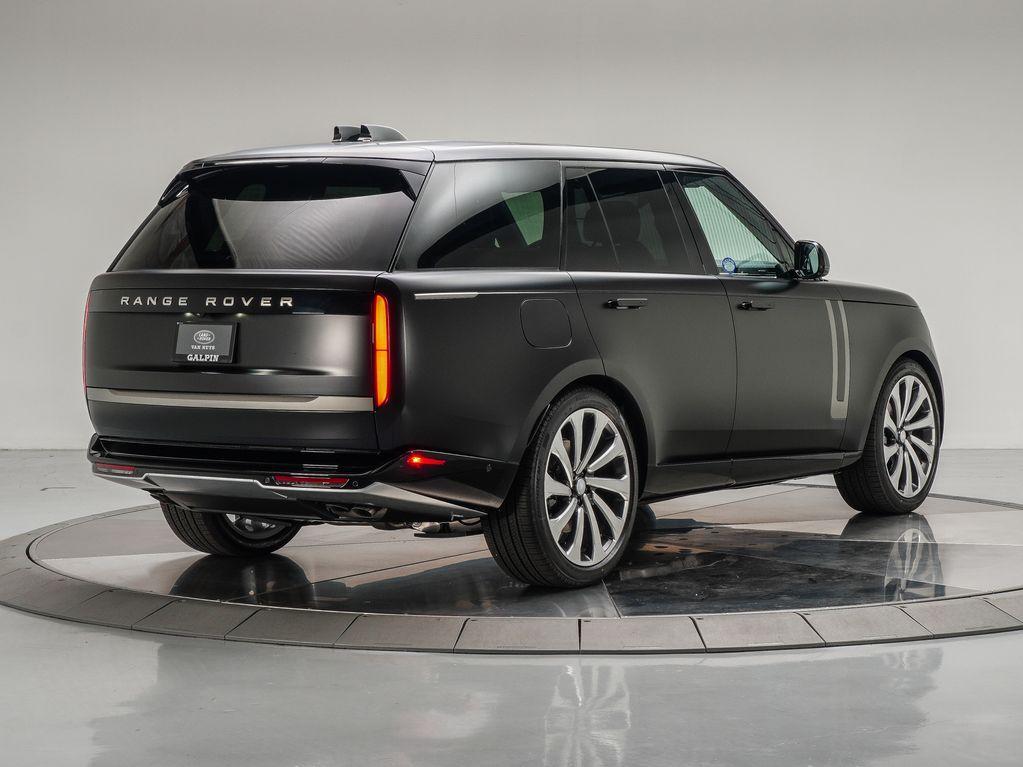 new 2025 Land Rover Range Rover car