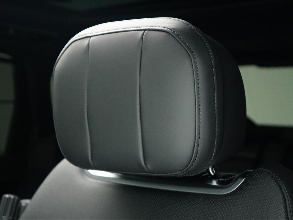 new 2025 Land Rover Range Rover car