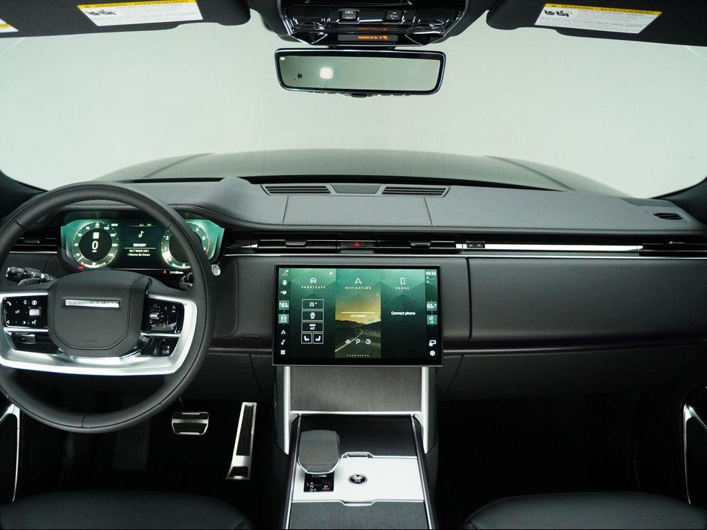 new 2025 Land Rover Range Rover car