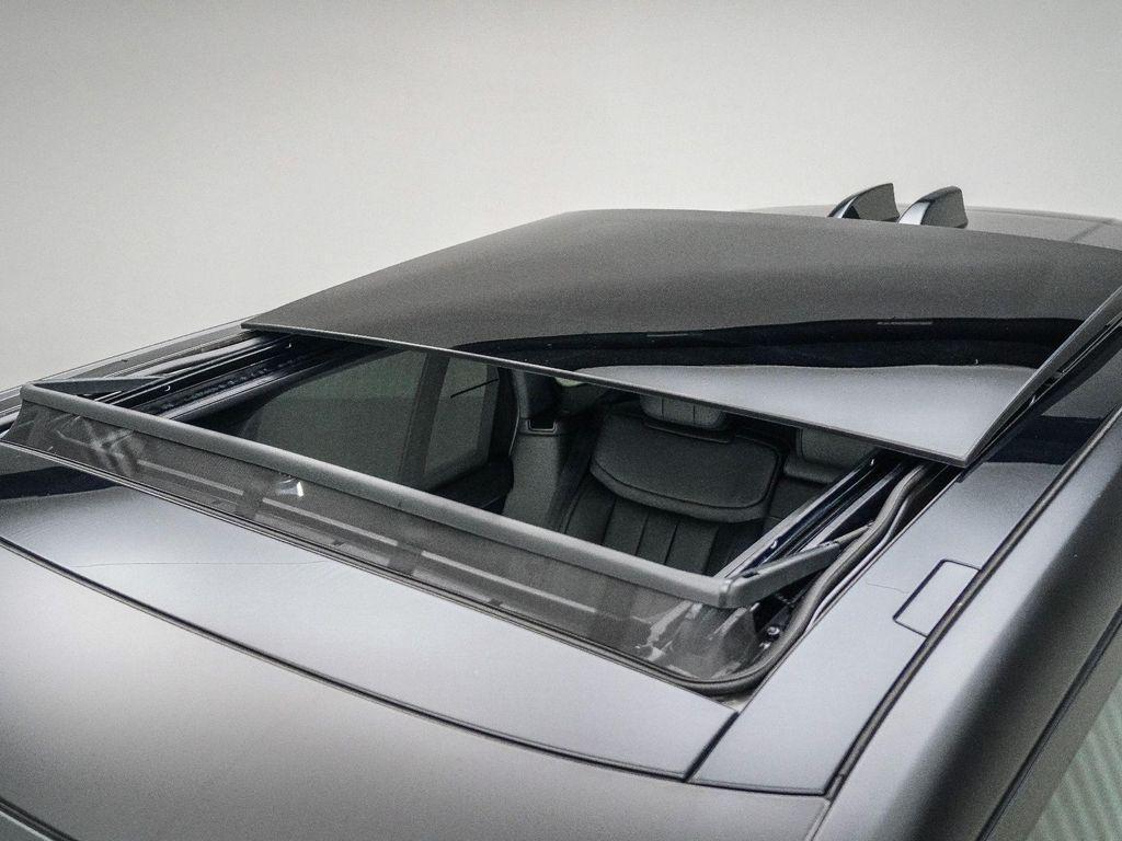 new 2025 Land Rover Range Rover car