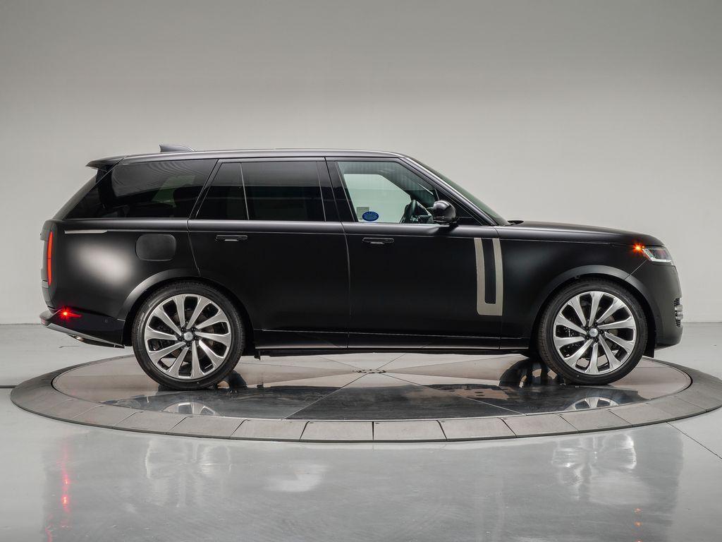 new 2025 Land Rover Range Rover car