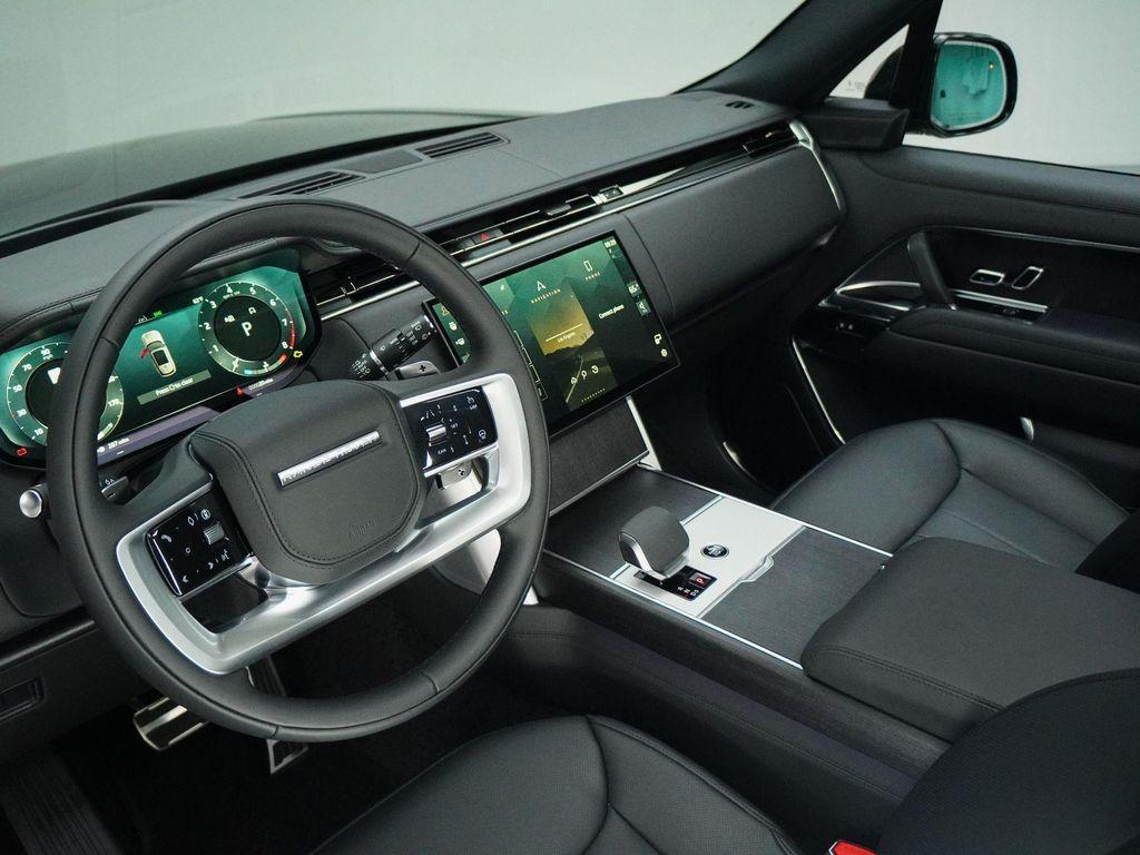 new 2025 Land Rover Range Rover car