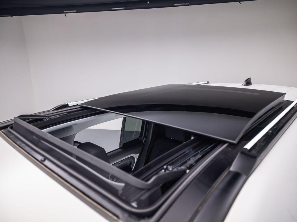 new 2026 Land Rover Defender car