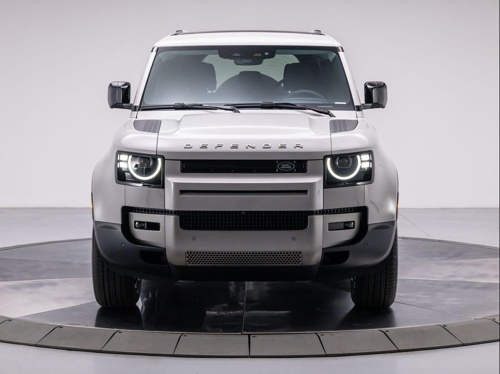 new 2026 Land Rover Defender car