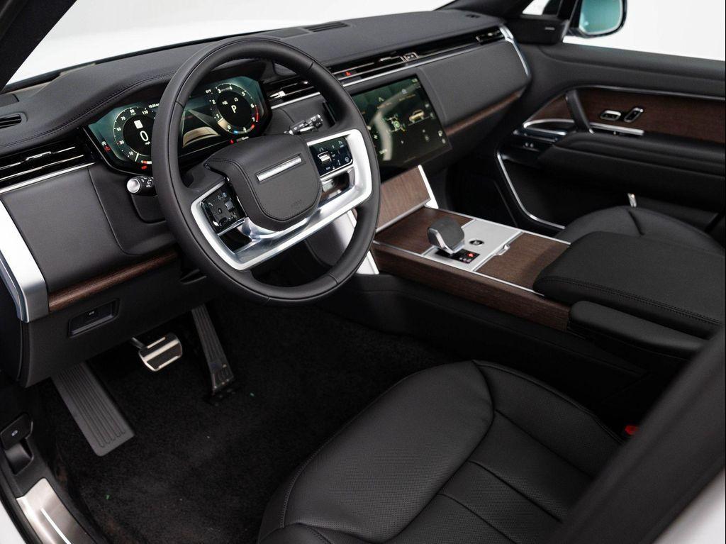 new 2025 Land Rover Range Rover car