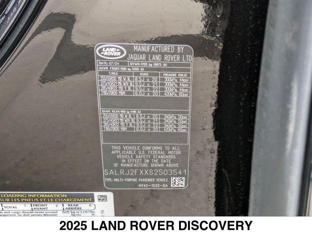 new 2025 Land Rover Discovery car, priced at $66,718