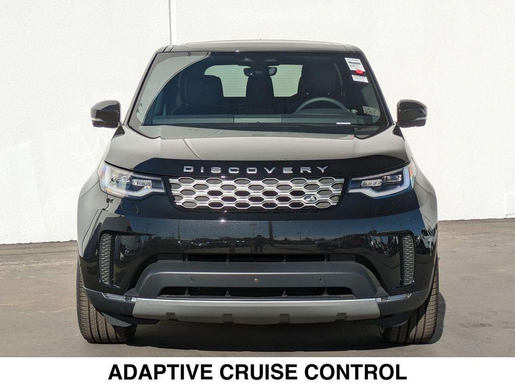 new 2025 Land Rover Discovery car, priced at $66,718