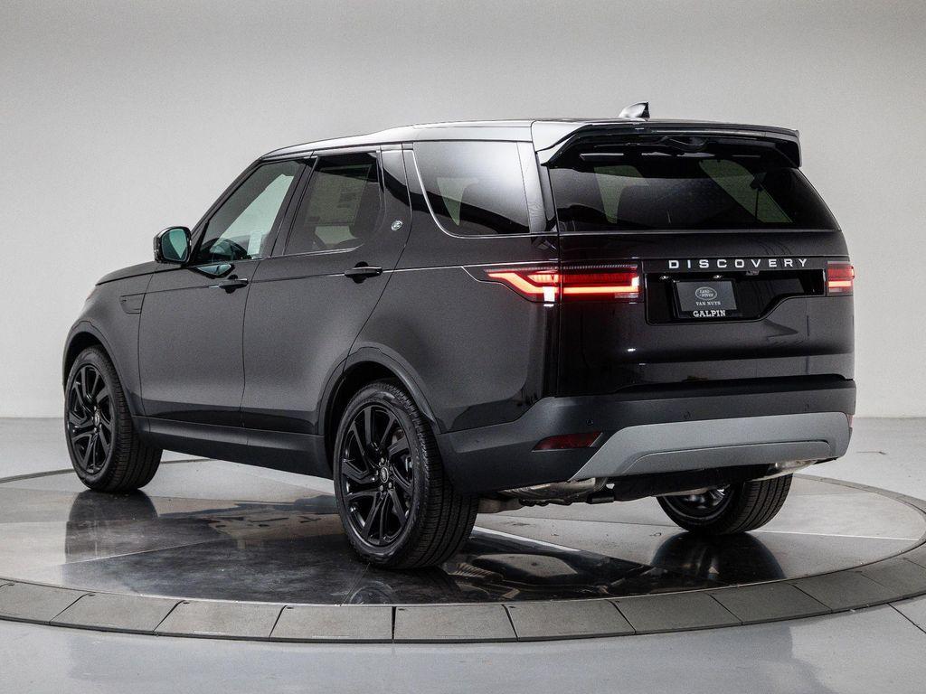 new 2025 Land Rover Discovery car, priced at $68,343