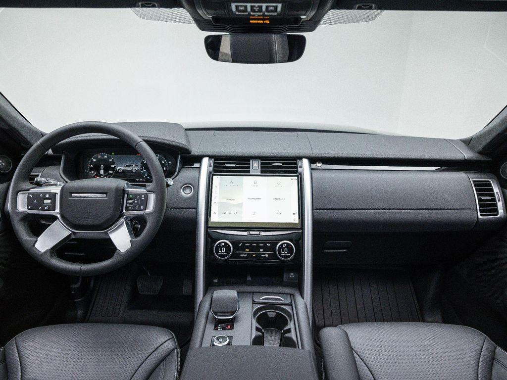 new 2025 Land Rover Discovery car, priced at $68,343