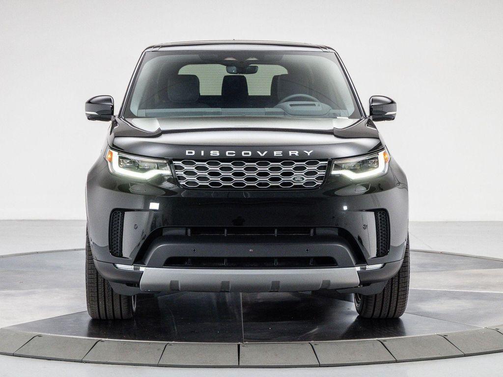 new 2025 Land Rover Discovery car, priced at $68,343