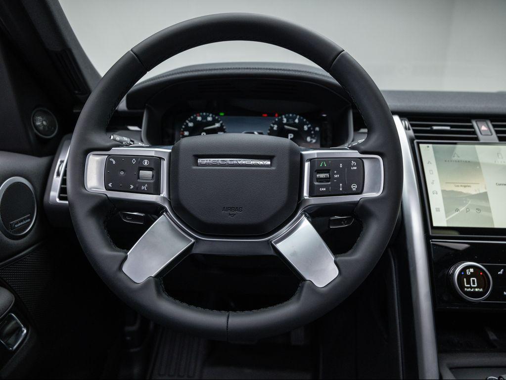 new 2025 Land Rover Discovery car, priced at $68,343