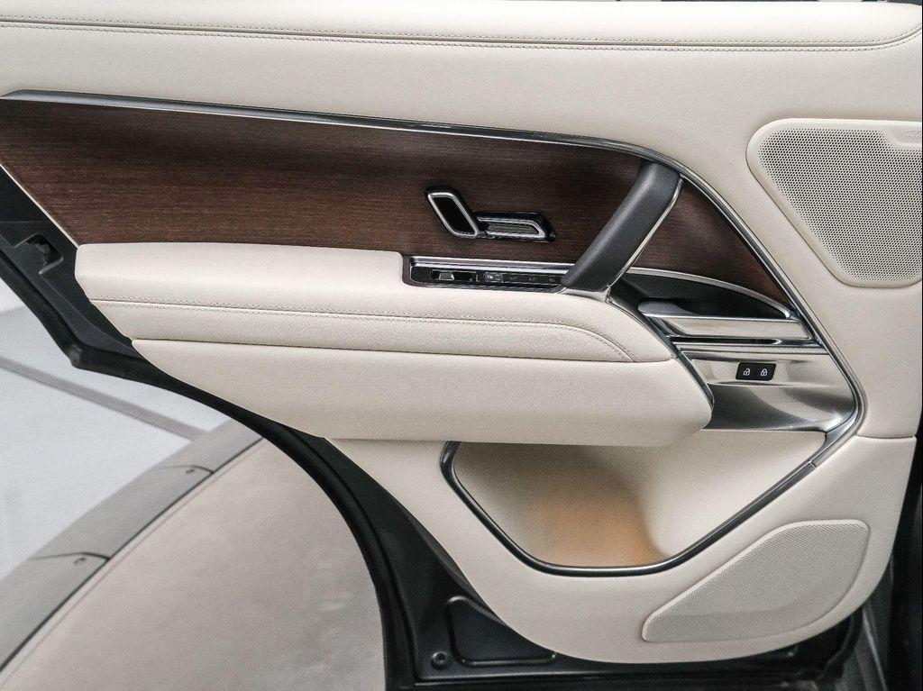 new 2025 Land Rover Range Rover car