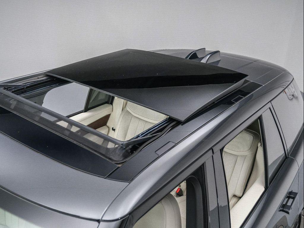 new 2025 Land Rover Range Rover car