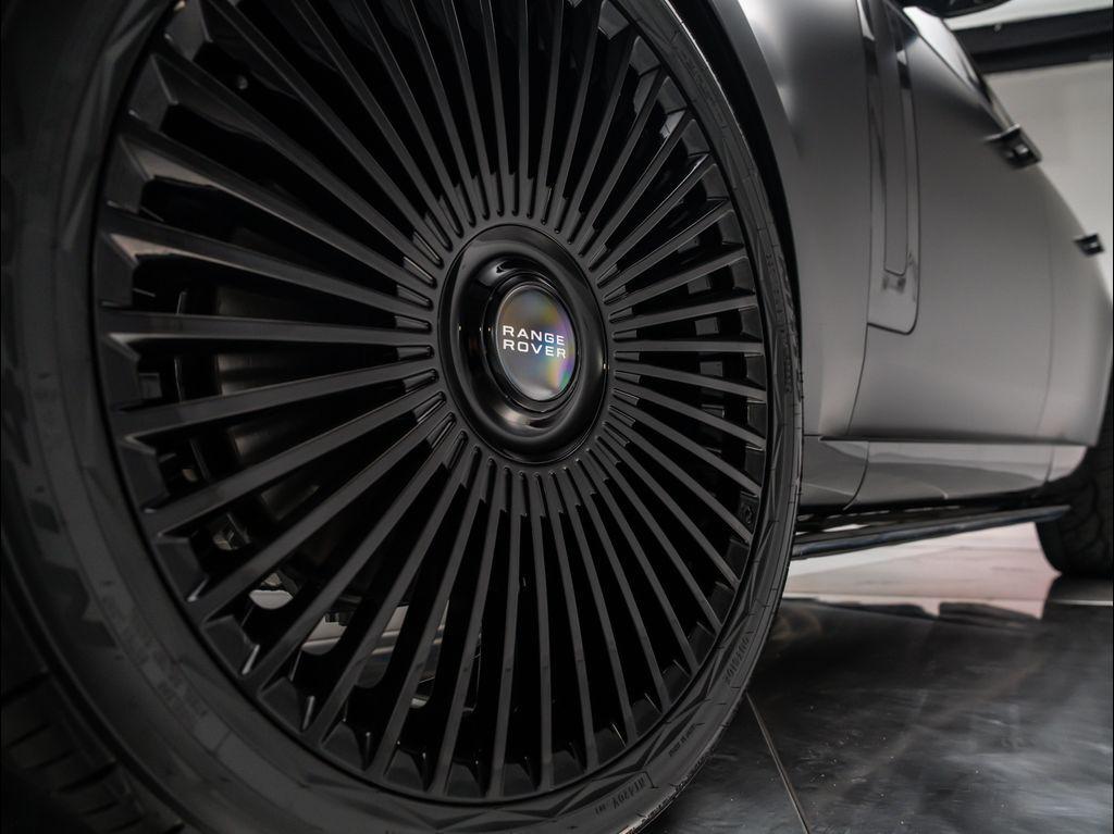 new 2025 Land Rover Range Rover car
