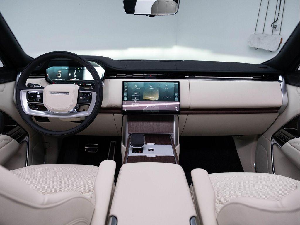 new 2025 Land Rover Range Rover car