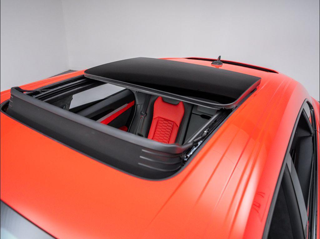 used 2021 Lamborghini Urus car, priced at $195,500