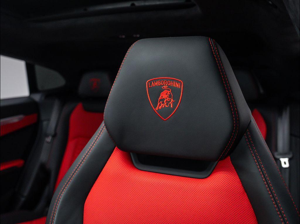 used 2021 Lamborghini Urus car, priced at $195,500