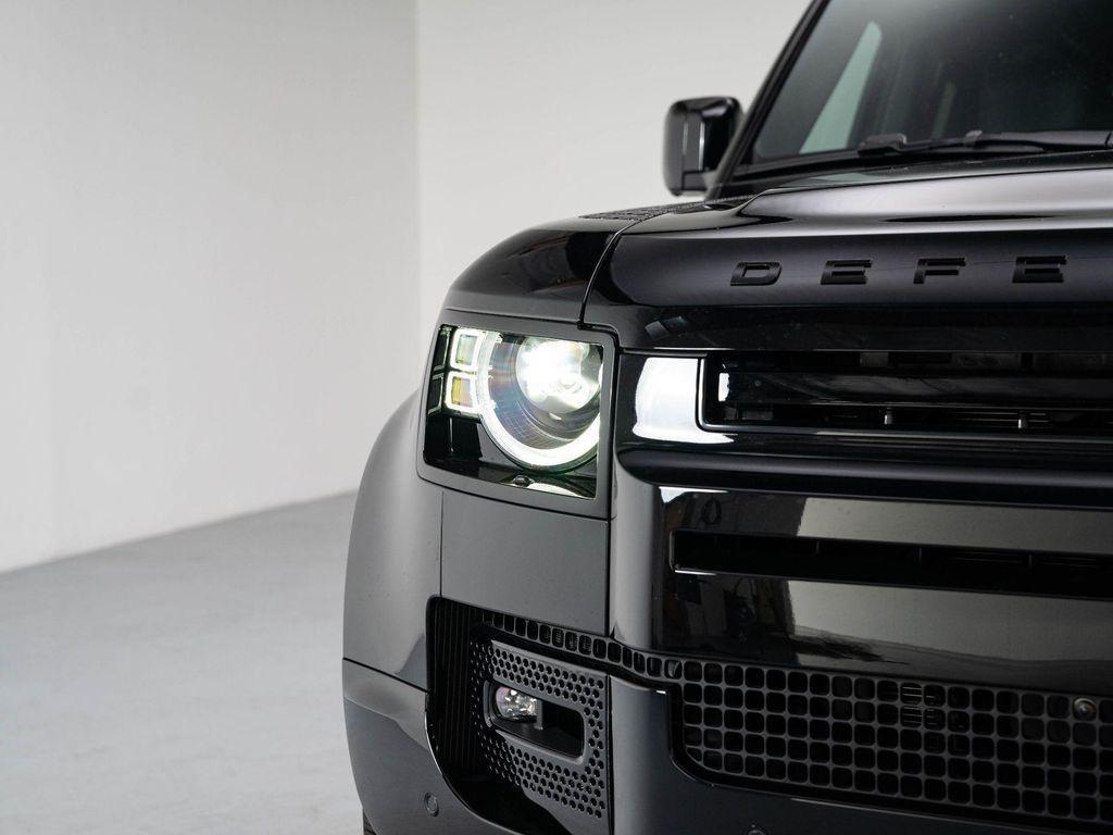 new 2025 Land Rover Defender car